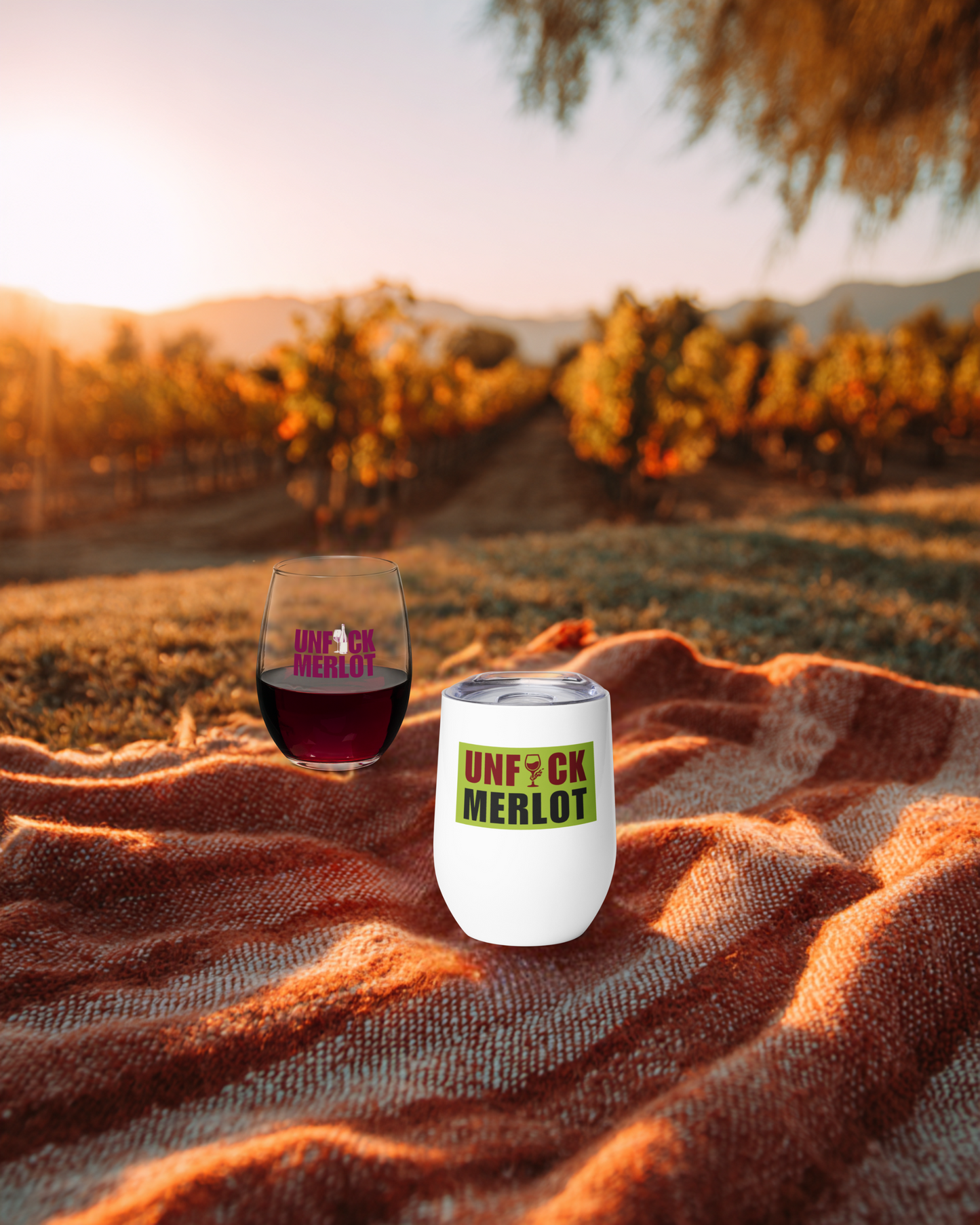 Rebel Pour Glass: Stemless in Pink